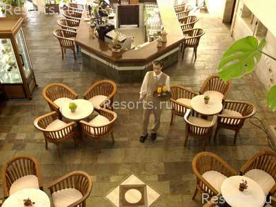 Coral Beach Hotel & Resort 32